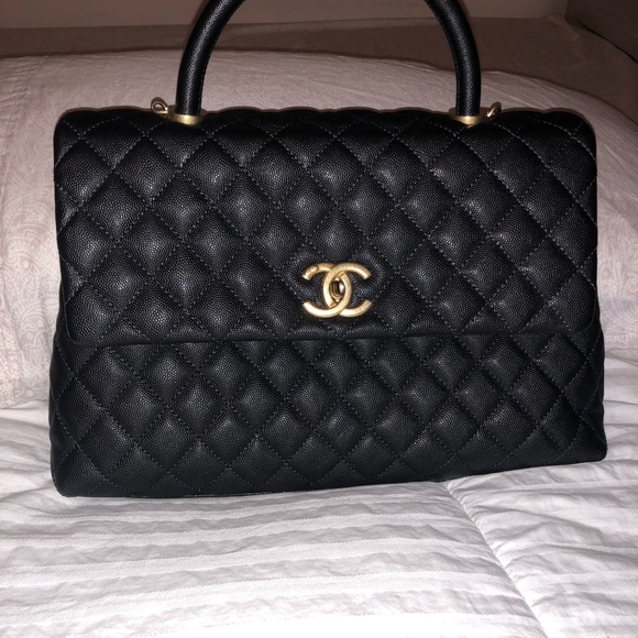 Chanel - Picture 1 of 5